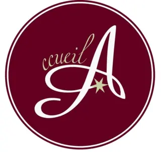 ニキビ跡改善専門🔥 医療にはできない改善のエステ・リラクイメージ