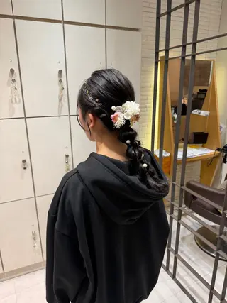 ヘアアレンジ 吉川沙知 /ナチュラルカラーのヘアスタイル