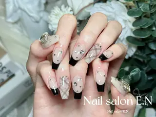 ネイル E.N🦋 長さ出し/持ち込みのネイルデザイン