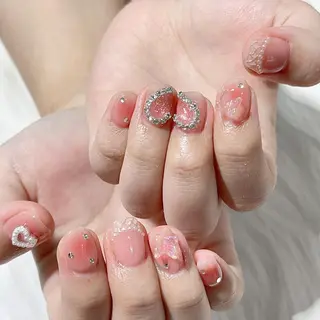 ネイル Queens PUPUのネイルデザイン