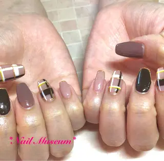 ネイル マグネットネイル💛 Hayakawaのネイルデザイン