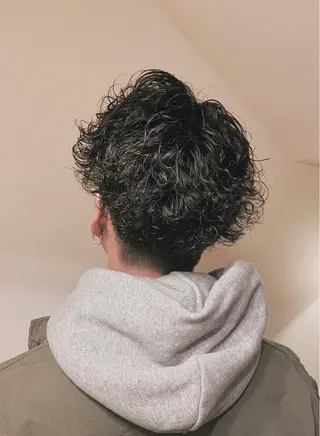 ミディアム パーマ メンズ HIROGINZA ヒロ銀座 青山所属・マツオ リュウホウ🐉のヘアスタイル