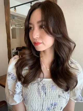 ロング カラー 透明感/オリーブ/ グレージュ/YUKAのヘアスタイル