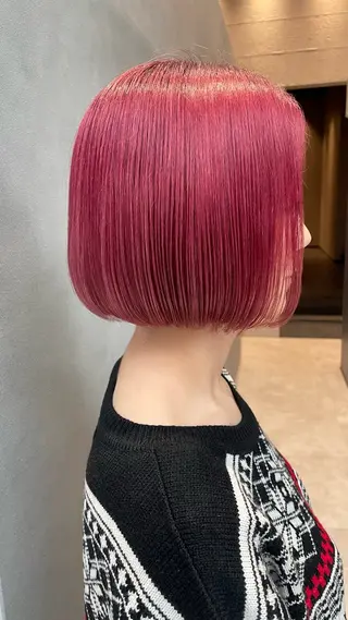 ショート カラー EMANONシェアサロン心斎橋店所属・韓国メンズヘア　ミル クティボブ　足立佳代のヘアスタイル