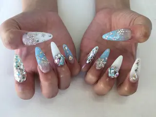 ネイル 💎🐰 saki. m 🐰💎のネイルデザイン