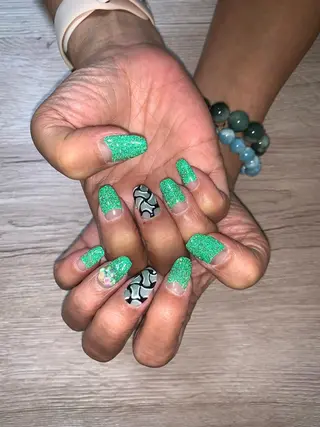 ネイル MINAMI nailsのネイルデザイン