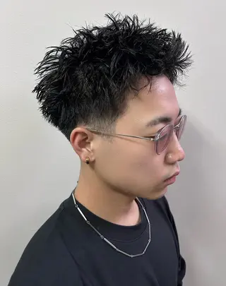 パーマ メンズ ダブルカラー/ 透明感/SHISEIのヘアスタイル