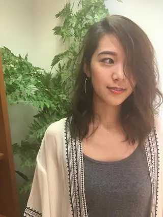 ミディアム Fill @のヘアスタイル