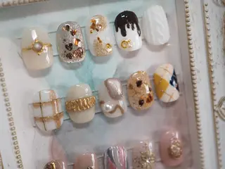 ネイル glaNje shioriのネイルデザイン