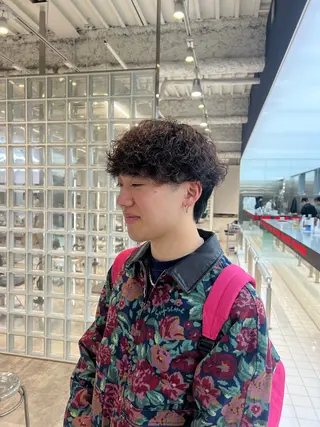 パーマ メンズ fifth神宮前 HIN★T★のヘアスタイル