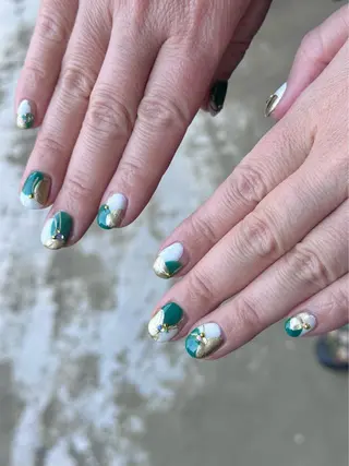 ネイル シモダ カスミ 🦀 @ksm_smdのネイルデザイン