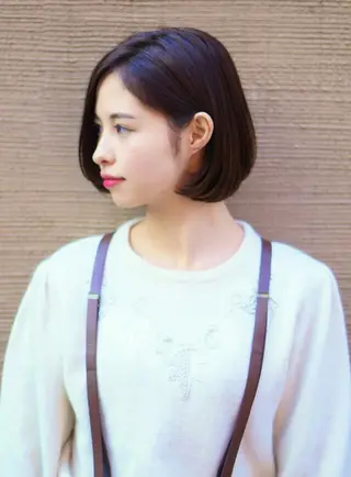 ミディアム ショート カラー iplus まつげ、眉毛、耳つぼのマツエク・マツパデザイン