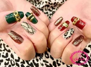 ネイル CROWN プライベートサロンのネイルデザイン