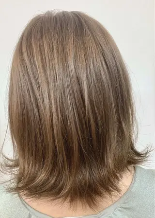 ミディアム ヘアサロンCHARM所属・🌈ハク ユヒのヘアスタイル