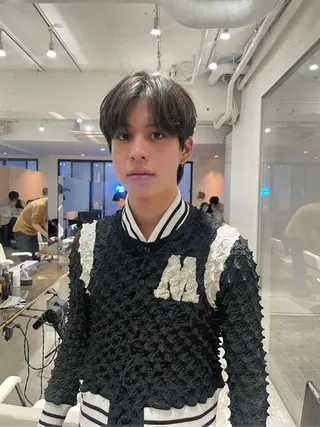 ショート メンズ スパイラルパーマ 🌐hina⭐️のヘアスタイル