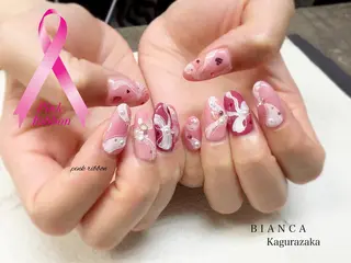 ネイル BIANCA Ouchidaのネイルデザイン