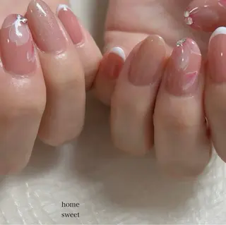 セミロング ショートネイル. Home sweetのネイルデザイン