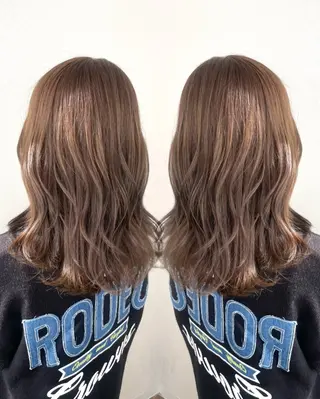 セミロング カラー 🫧ショート・レイヤ ー・縮毛矯正🫧のヘアスタイル