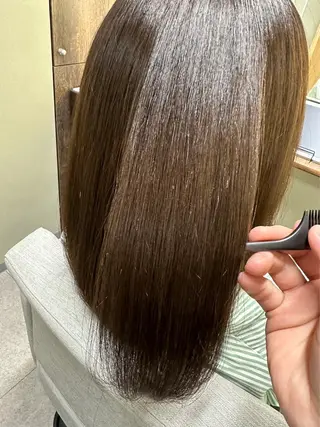 ロング 髪質改善/艶カラー/ 縮毛矯正🫟ダイキのヘアスタイル
