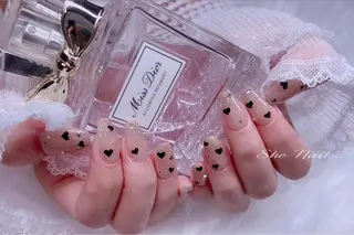 ネイル She_nail所属・ELSA_ Bellaのネイルデザイン