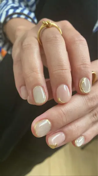 ネイル nailsalon　hue所属・小山 羽奈のネイルデザイン