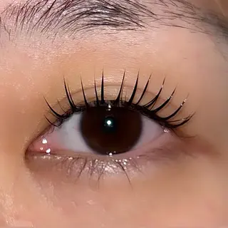 マツエク・マツパ ETERNO小山店 野崎の眉毛・アイブロウイメージ