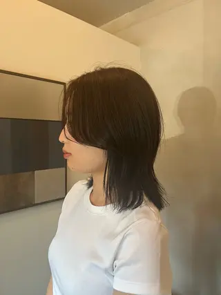 ミディアム unfeigned02所属・おーした /カットモデル伏見栄のヘアスタイル