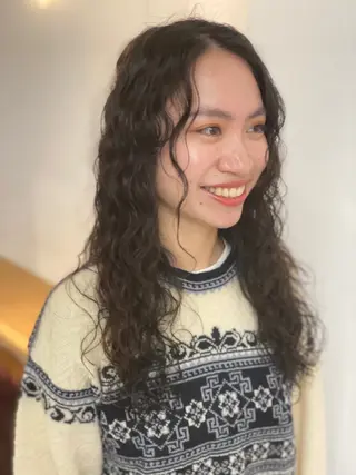 ロング パーマ ✨オール年代🆗 🤍内田亜由子のヘアスタイル