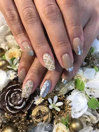 ネイル 吉岡 裕子のネイルデザイン