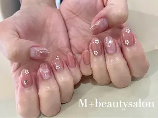 ネイル M+  Beauty Salonのネイルデザイン