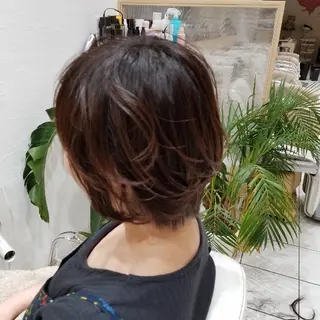 ショート BLUE MOON 辻岡健太のヘアスタイル
