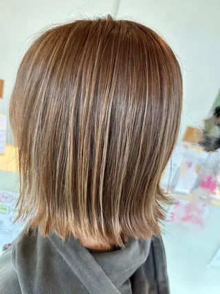 ミディアム REMIX  HAIR所属・NAKAWAKI YUKAのヘアスタイル