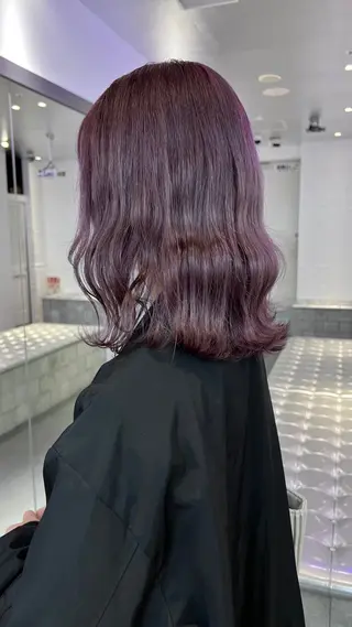 カラー AYUMI/ブリーチ モデル募集中🌻🐝のヘアスタイル