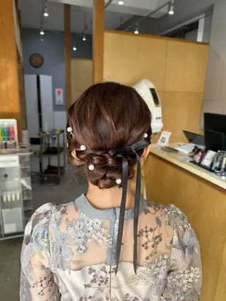 ミディアム miloc MOMOKAのヘアスタイル