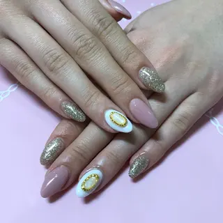 ミディアム ネイル 《LB》ラブリエ Nail&eyeのマツエク・マツパデザイン