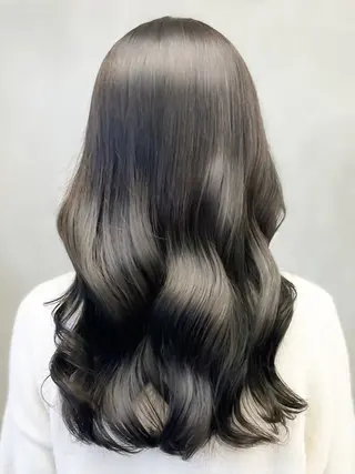 ロング カラー hair＆make EARTH センター南店所属・山下 仁愛のヘアスタイル