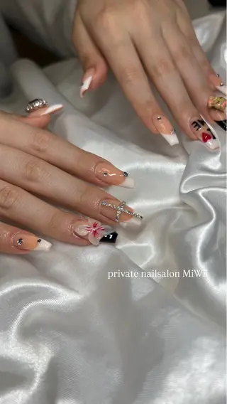 ネイル 𝐧𝐚𝐢𝐥 𝐌𝐢𝐖𝐢𝐢のネイルデザイン