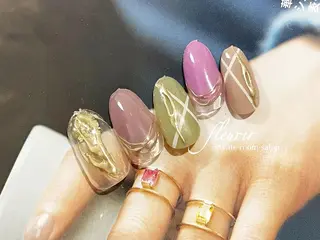 ネイル フルリール 【プライベートサロンのネイルデザイン