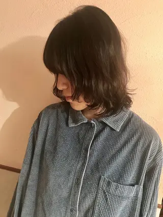 ミディアム パーマ コマツリサ ROCCO eastのヘアスタイル