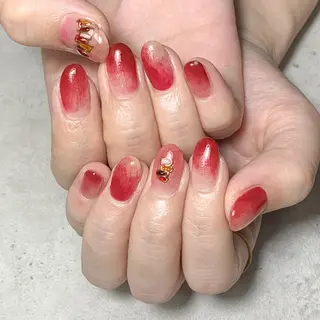 ネイル atelier　FIORITURA所属・FIORITURA aiのネイルデザイン