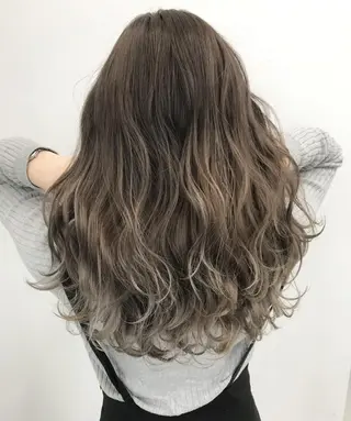 ロング カラー 🌟髪質改善ケアカラ ー美髪縮毛矯正y🌟のヘアスタイル