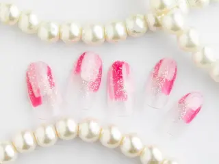 ネイル Tiary Nail Fのネイルデザイン
