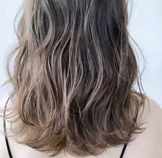 ロング Belle所属・透明感カラー/ 新宿駅東口/ユズキのヘアスタイル