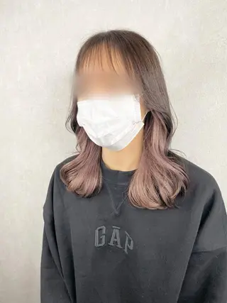 セミロング _White所属・ＳＨＩ ＺＵのヘアスタイル