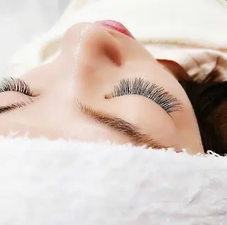 マツエク・マツパ アイサロンlazo 真愛【mai】のマツエク・マツパデザイン