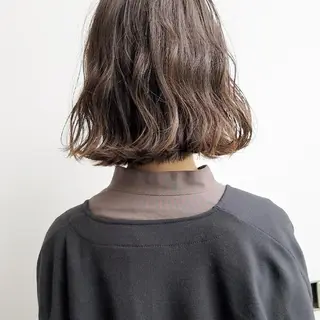 カラー ショート iplus まつげ、眉毛、耳つぼのマツエク・マツパデザイン