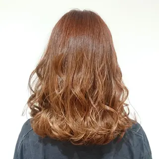 カラー ブリーチ/ヘアケア/ 艶髪/イギチハルのヘアスタイル