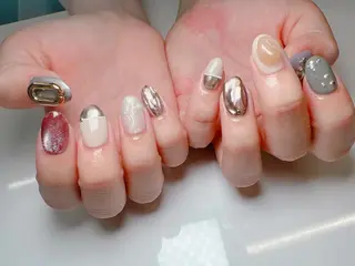 ネイル Nail Salon L'arc所属・💊大阪/心斎橋 moni🧠のネイルデザイン
