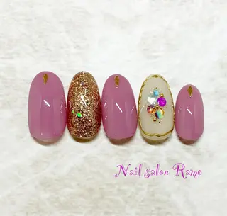 ネイル Nail salon Ramo所属・松田 祥子のネイルデザイン