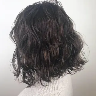 ミディアム カラー 濱川 佳奈のヘアスタイル